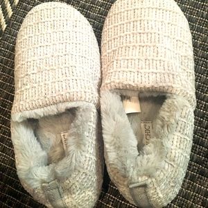 Slippers